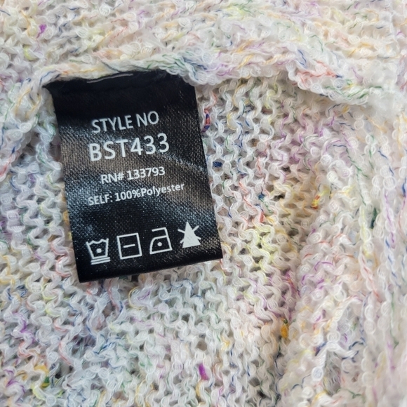 POL Oversized Distressed Open Knit Sweater Size Large - Picture 7 of 7